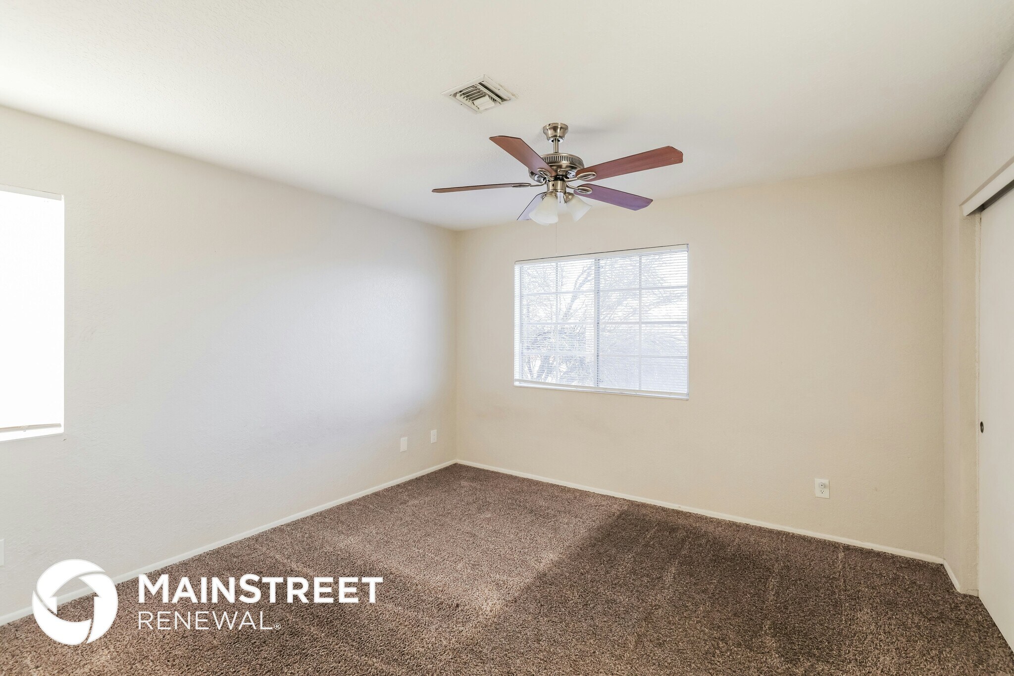 Building Photo - 3069 W Camino Fresco