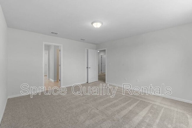 Building Photo - 7744 Syracuse Dr