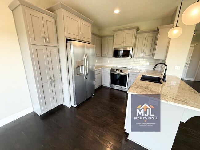 Building Photo - Beautiful 4 Bedroom/ 3.5 Bath Home In Belton!