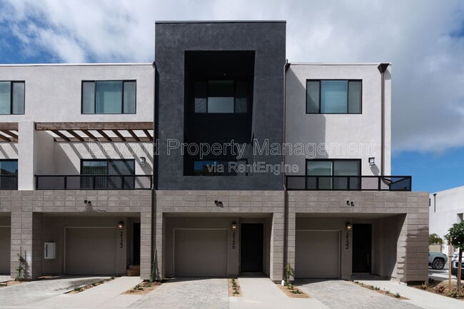 Building Photo - 2126 Senita Dr