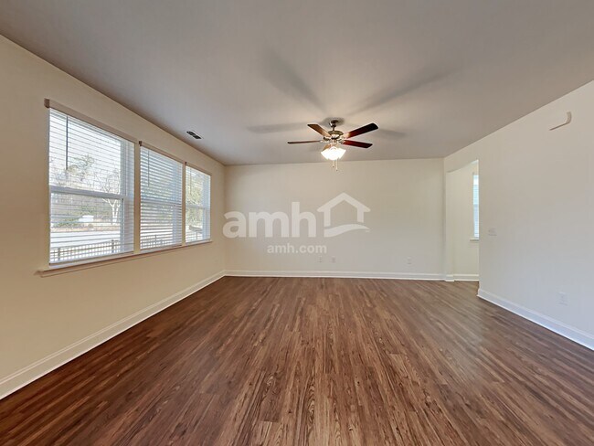 Building Photo - 3212 Brierhill Rd