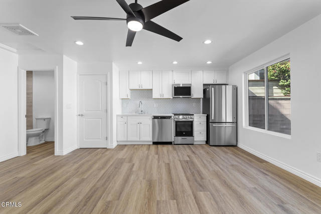 Building Photo - 3308 Primavera St