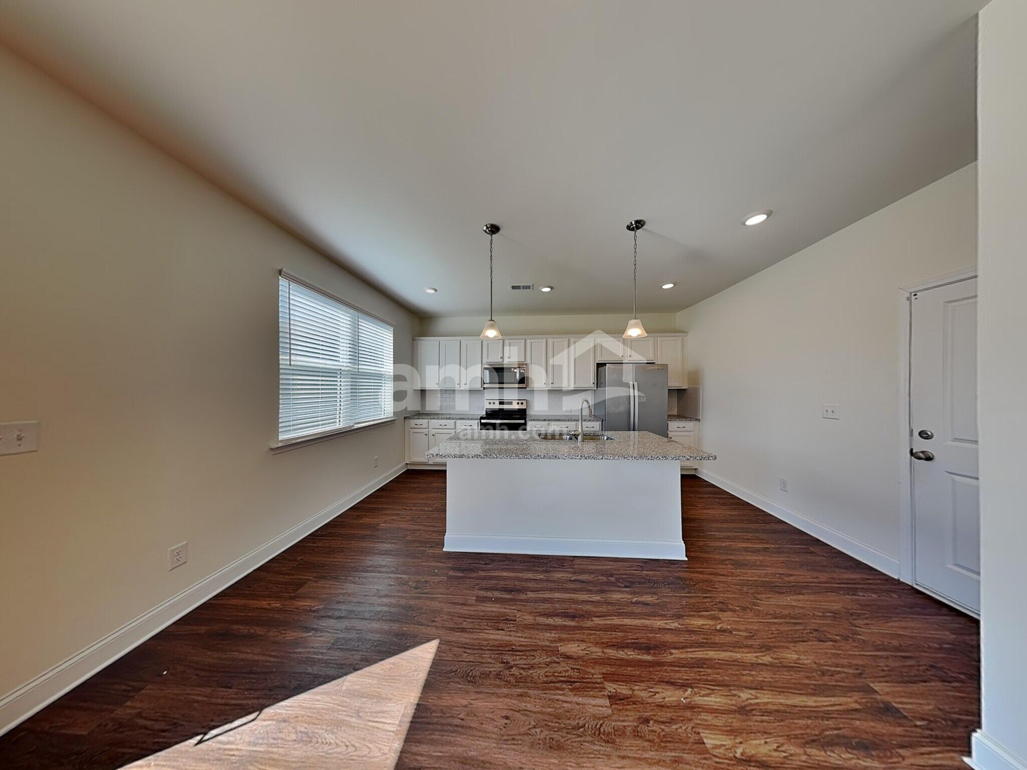 Building Photo - 2854 Chapel Hill Rd