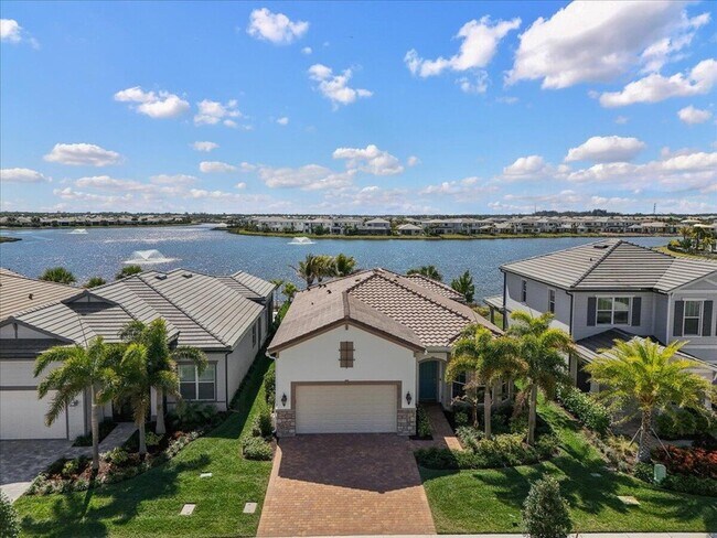 Building Photo - 10366 Northbrook Cir