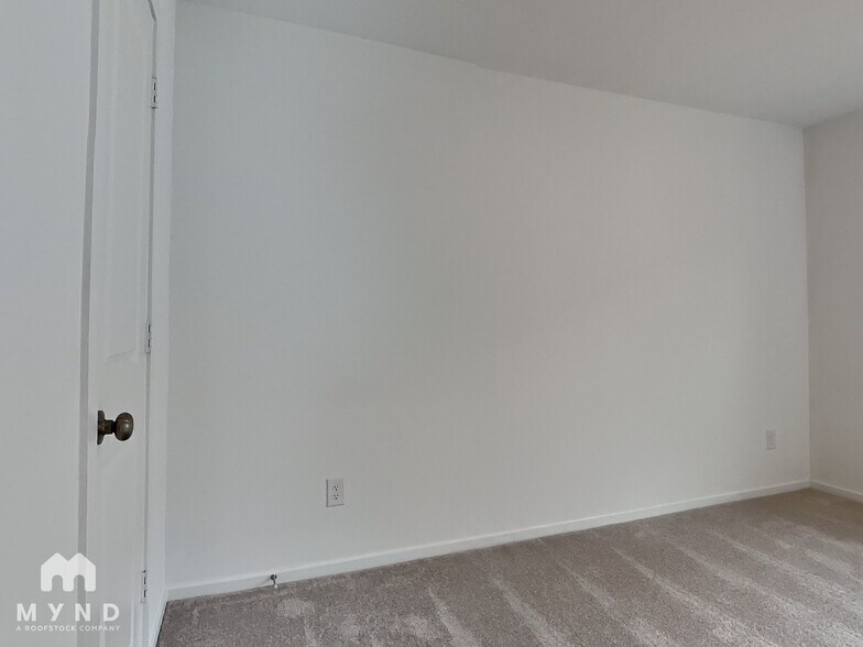 Building Photo - 18515 Cepagatti Dr