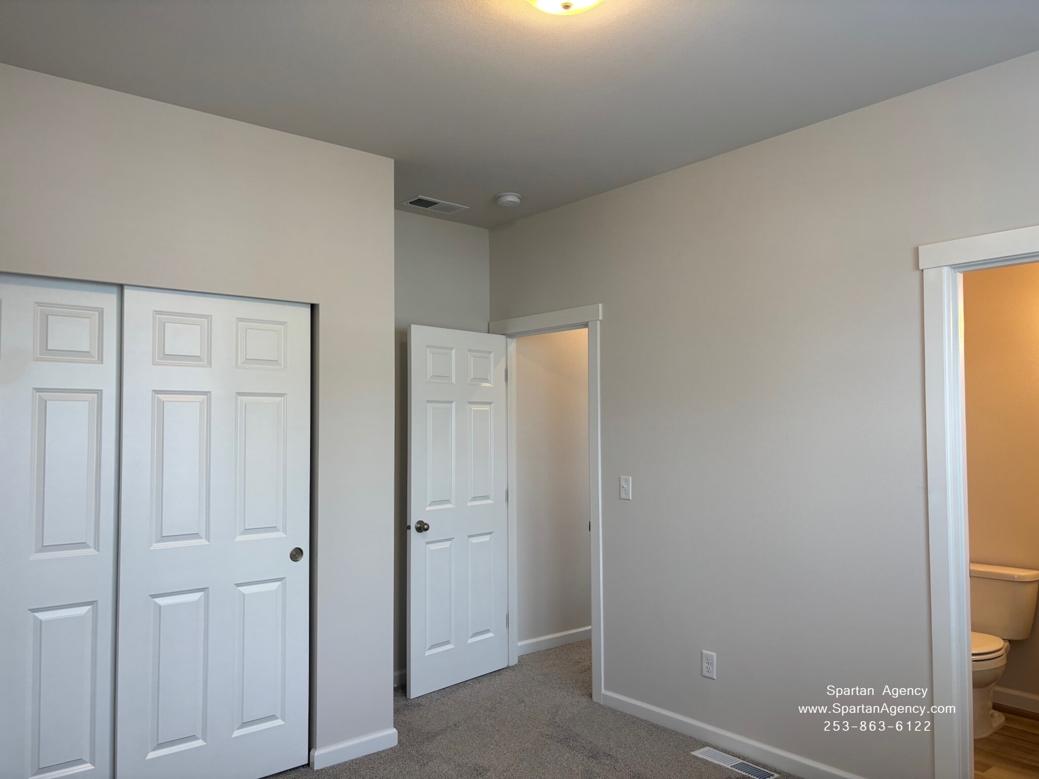 Building Photo - 15017 Tyee Dr E