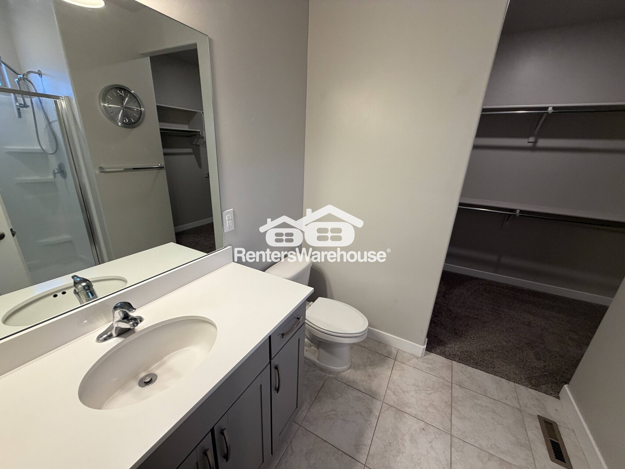 Building Photo - 7851 W Walk About Way