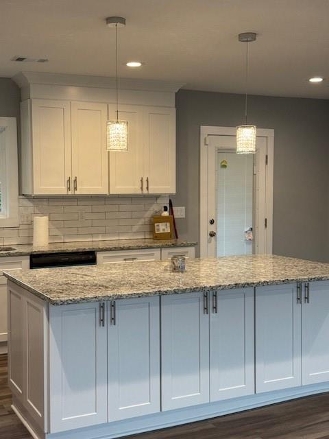 Building Photo - 2043 Juanita St