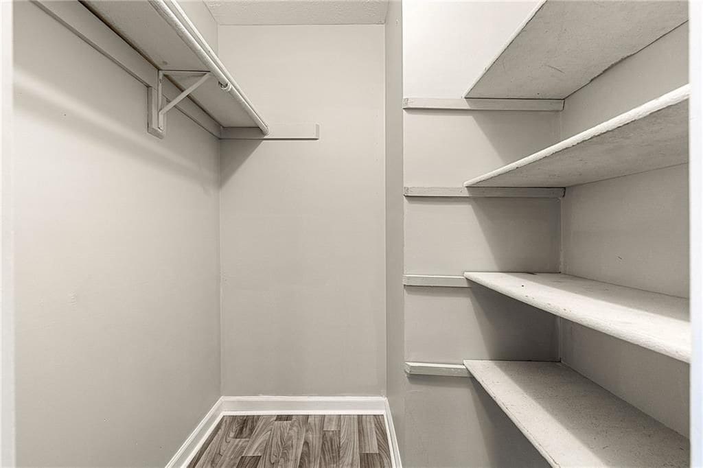 Building Photo - 218 Mill Creek Pl