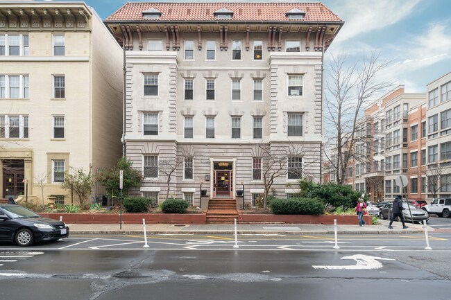Building Photo - 1332 15th Street NW