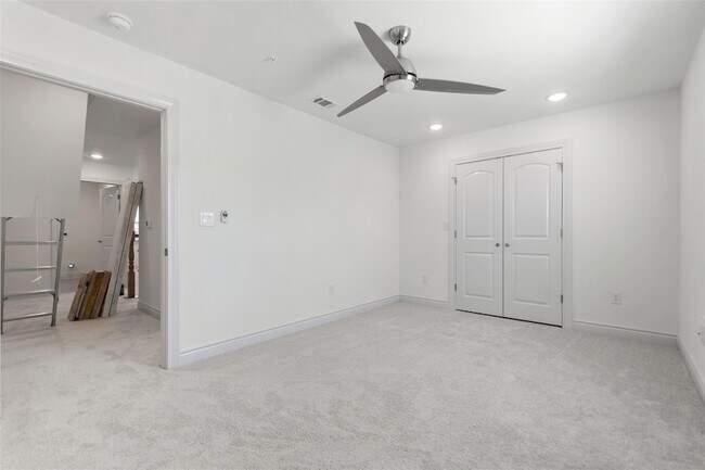 Building Photo - 2105 Tiger Trail