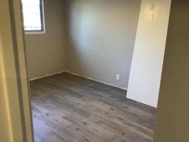 Building Photo - 3677 Camden Ave