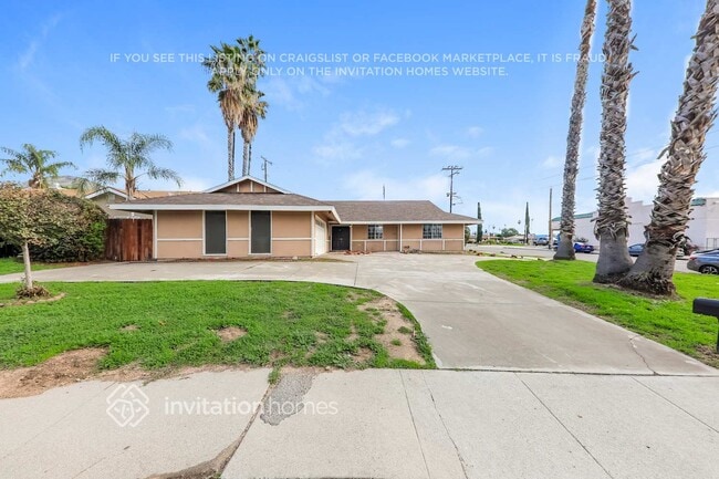 Building Photo - 6349 Orange Knoll Ave