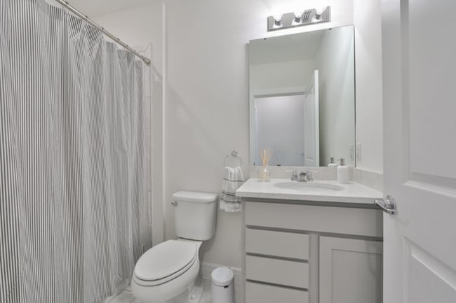 Building Photo - 30089 Skylark Dr