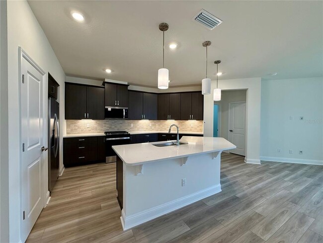 Building Photo - 53 Signet Cir