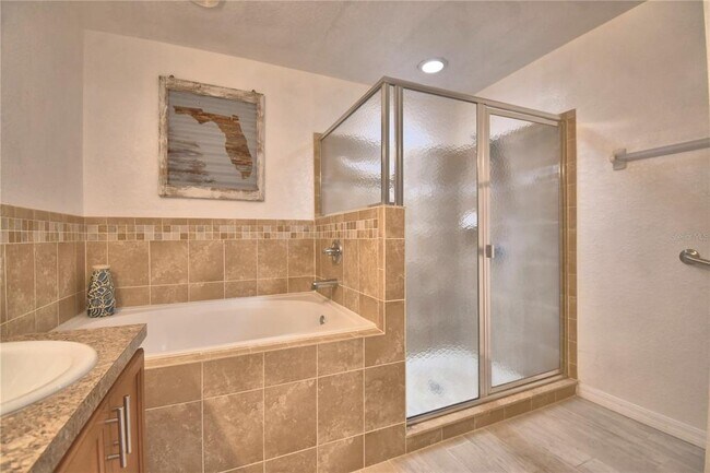 Building Photo - 4970 Mandolin Ct