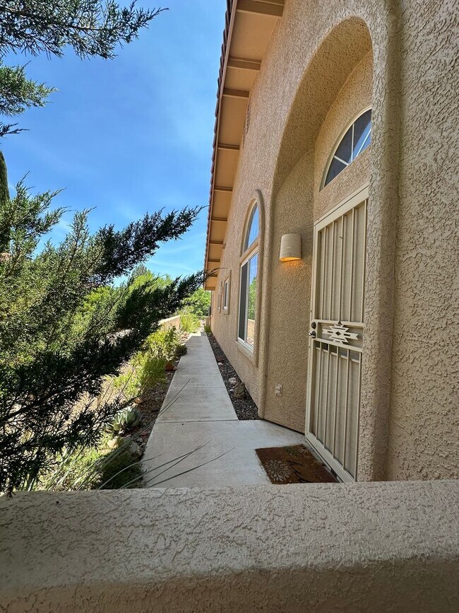 Primary Photo - Beautiful two bedroom two bathroom contact...