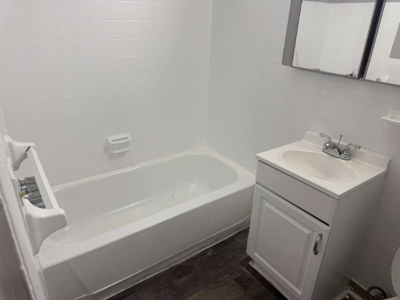 Building Photo - 13540 Superior Rd