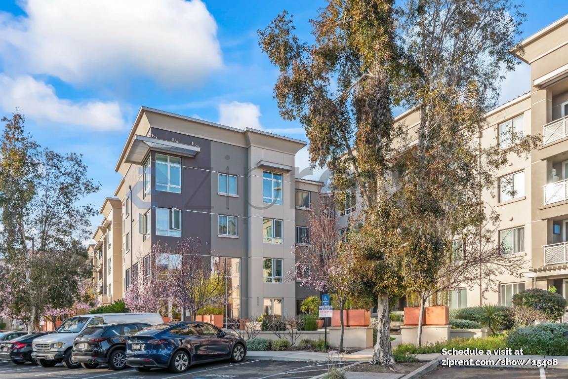 Building Photo - 1101 S Main St