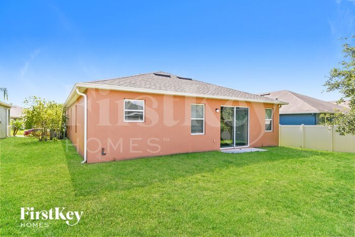 Building Photo - 1746 Sereno Dr