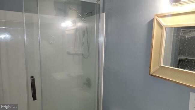 Building Photo - 22719 Lagoon Dr