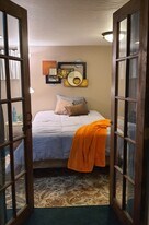 Building Photo - 411 11th Ave S