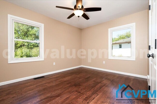 Building Photo - 930 Autumn Valley Ln