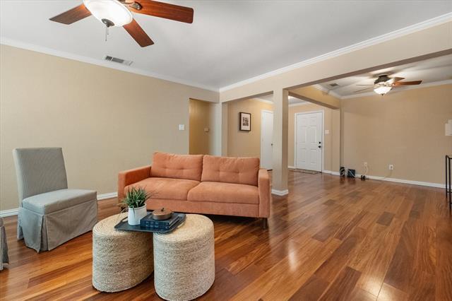 Building Photo - 2906 Yukon Dr