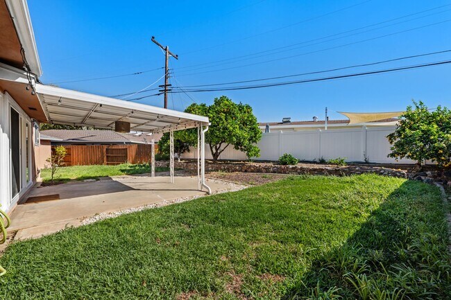 Building Photo - Lovely Allied Gardens Single Family House.