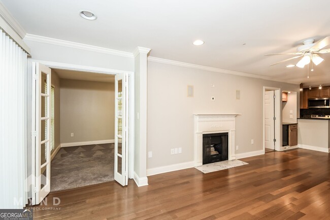 Building Photo - 1202 Pine Heights Dr NE