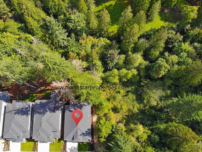 Building Photo - Tranquil Elevated Design in Tigard