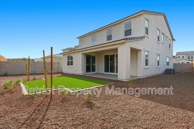 Building Photo - 6922 W Buckhorn Trail