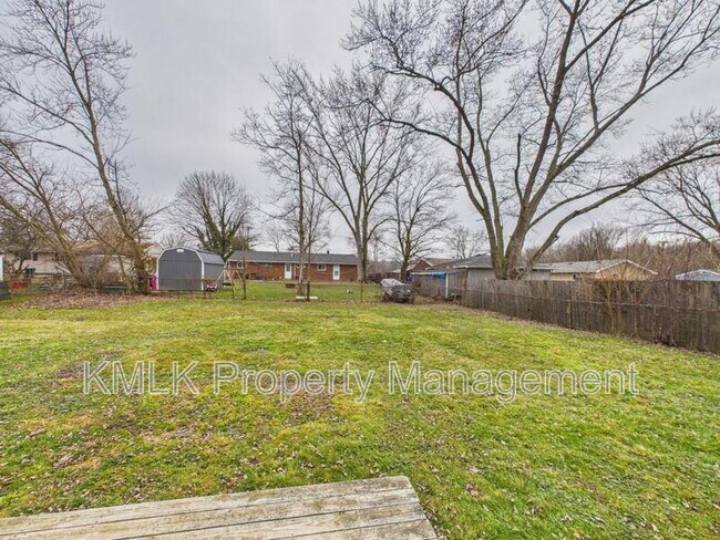 Building Photo - 3434 Lawndale Dr