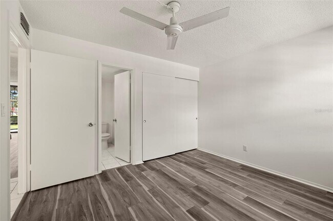 Building Photo - 14130 Rosemary Ln