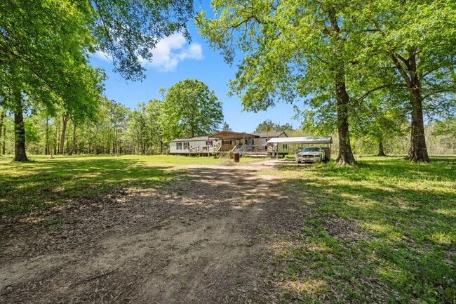 Building Photo - 350 Briar Dr