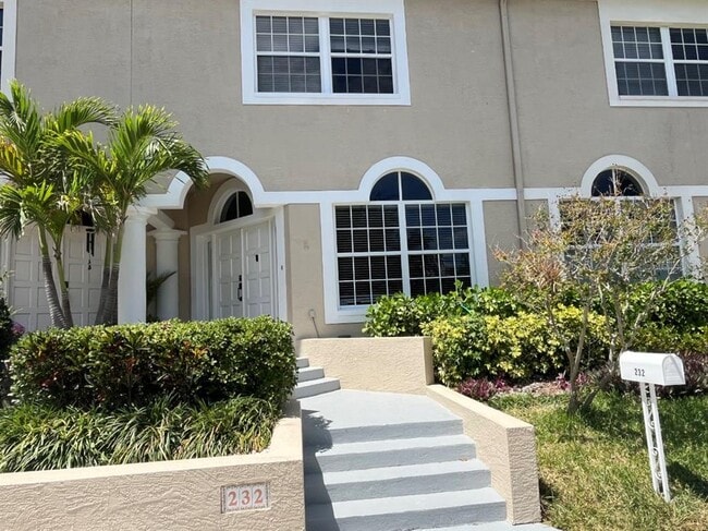 Primary Photo - 232 Columbia Dr