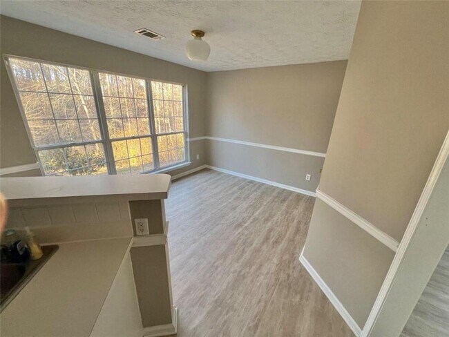 Building Photo - 2415 Hamilton Parc Ln NE