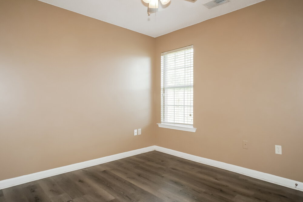 Building Photo - 4941 Wemberley Dr