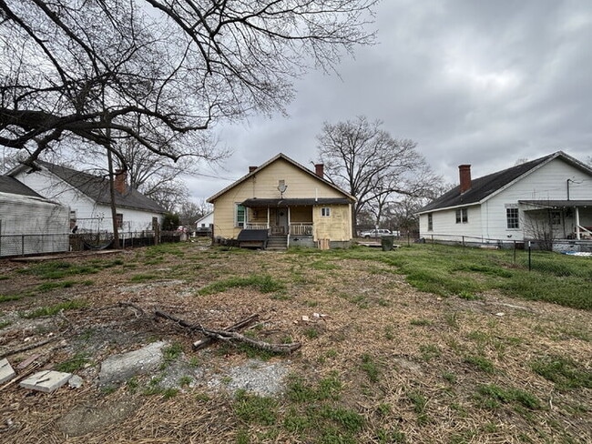 Building Photo - 88 Palmetto St