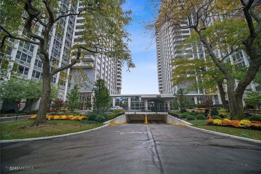 Building Photo - 4250 N Marine Dr