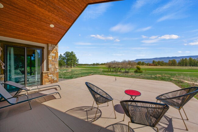 Building Photo - 498 S Badger Trail