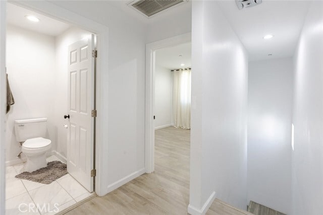 Building Photo - 9965 Glencrest Cir