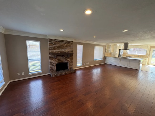 Building Photo - 22508 Red River Dr