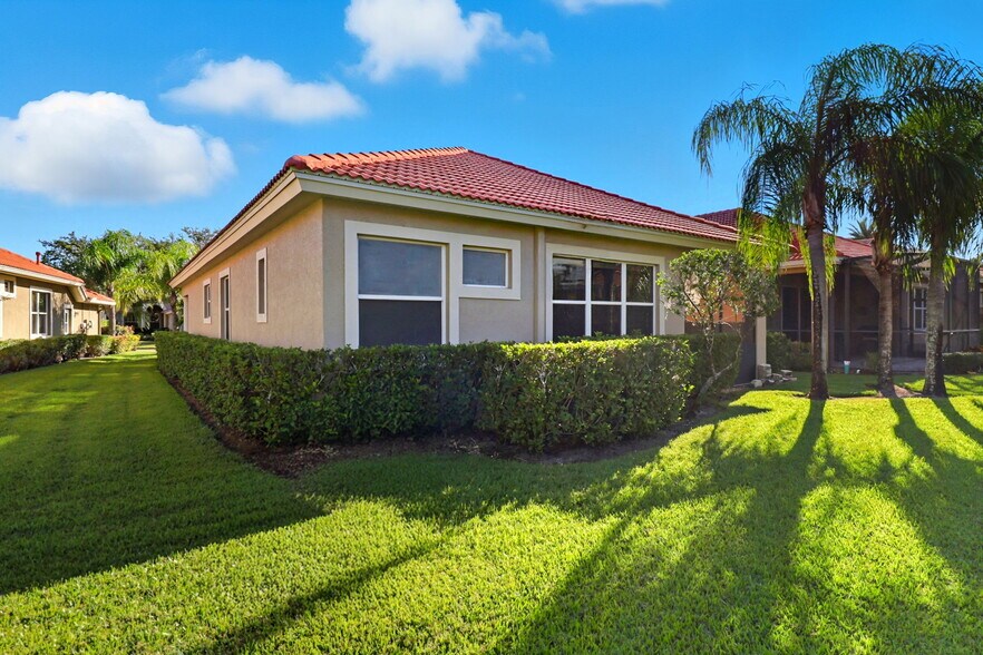 Building Photo - 14525 Mirasol Manor Ct