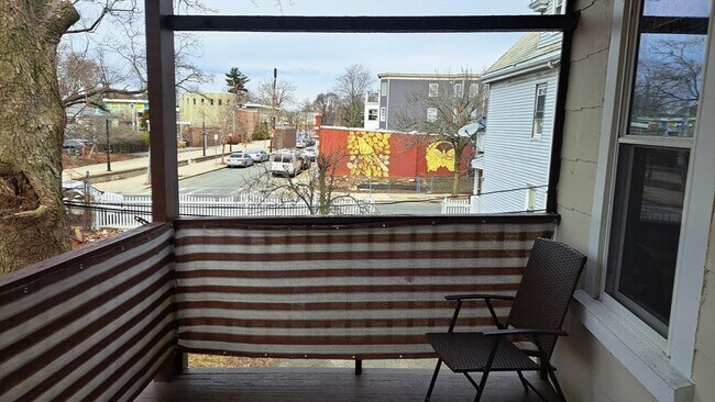 Building Photo - 7 Samoset St