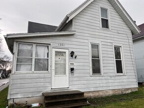 Building Photo - 1201 High St