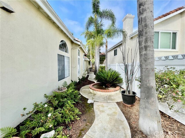 Building Photo - 28182 Rancho Azul