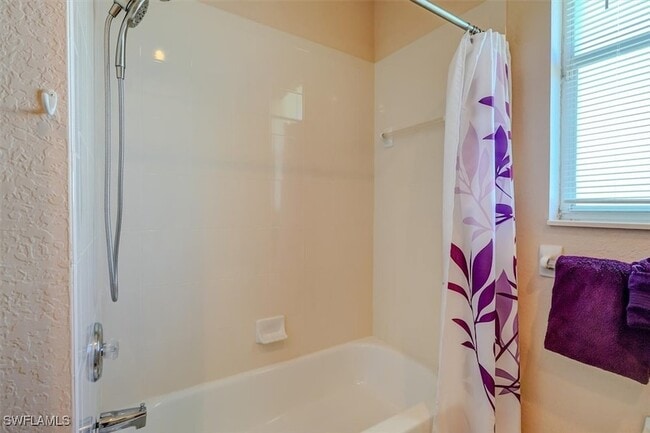 Building Photo - 5613 Harbour Cir