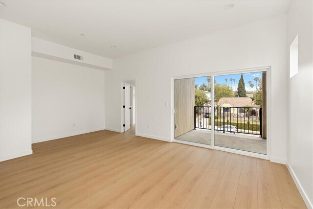 Building Photo - 642 E Fairview Blvd