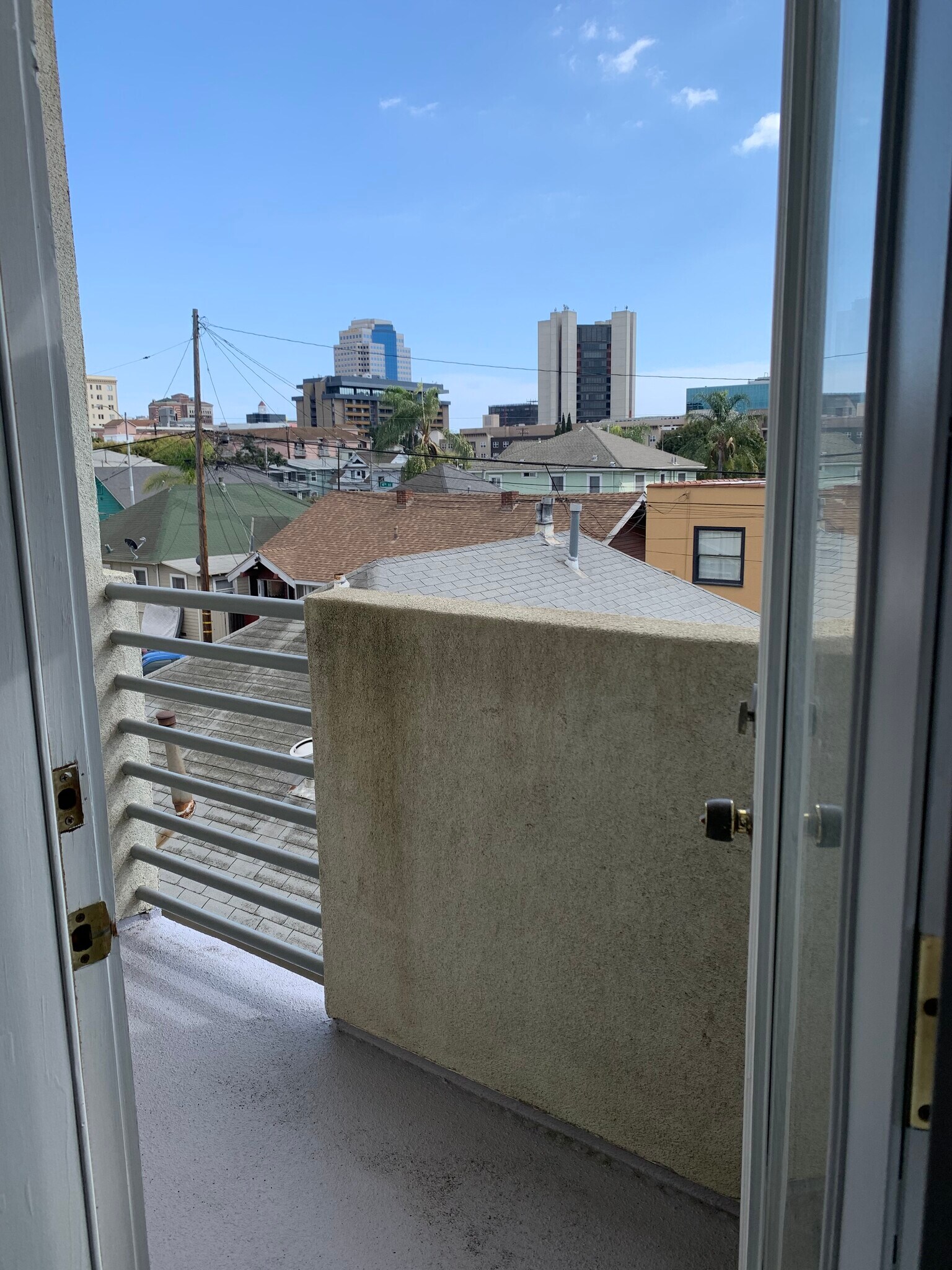 Balcony room 1 - 438 N Crystal Ct